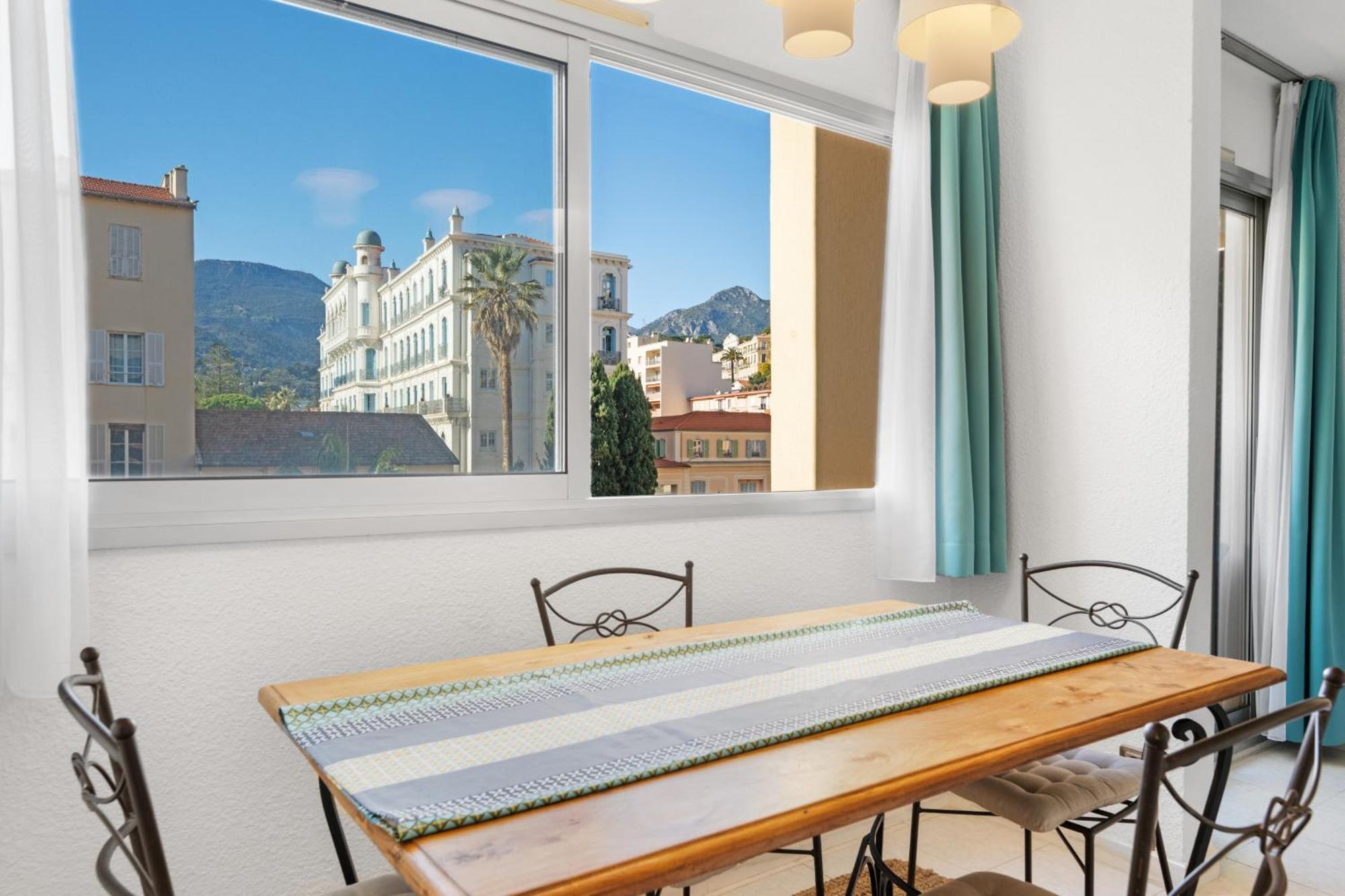 "Charmant Studio" Plein Centre, Calme, Terrasse Menton Exteriör bild